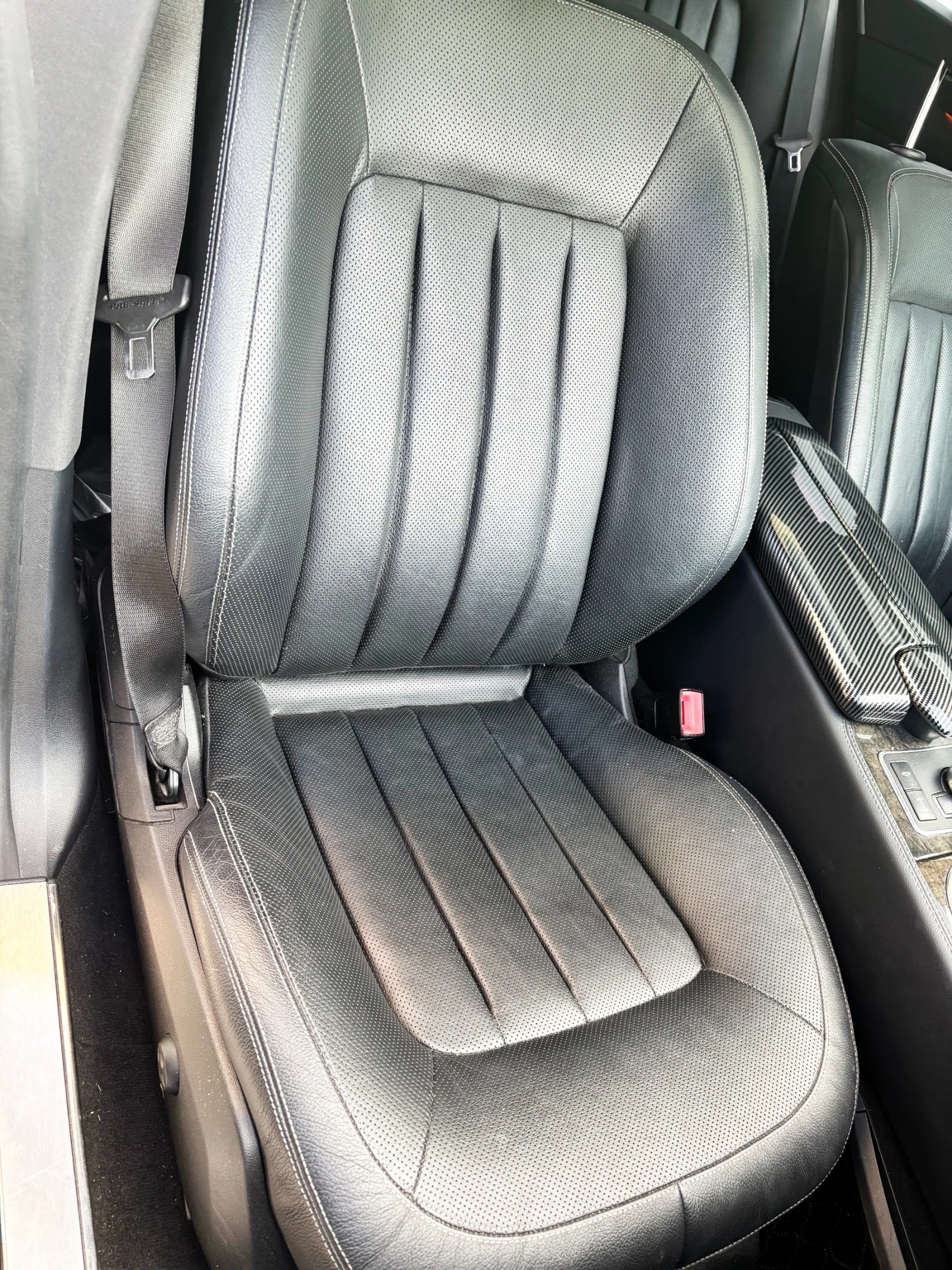 Mercedes-Benz CLS 500 550 AMG / Масаж / Подгрев / Обдухване, снимка 14 - Автомобили и джипове - 55432258
