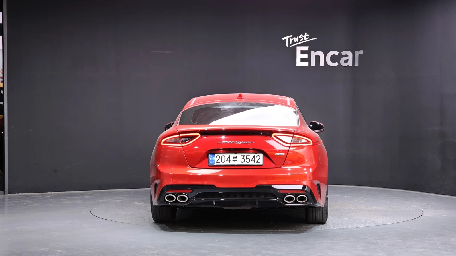 Kia Stinger 2.0* ПОДГРЕВ ВОЛАН* КРАЙНА ЦЕНА, снимка 4 - Автомобили и джипове - 56025478
