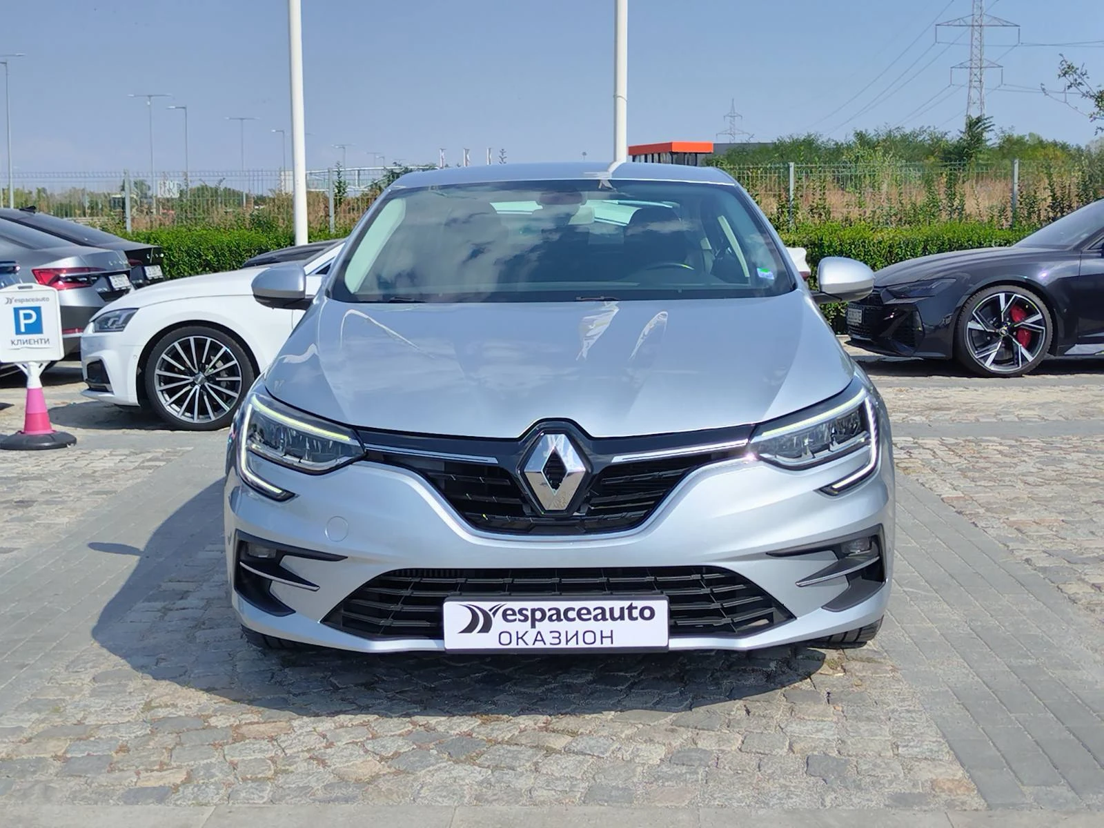 Renault Megane 1.3Tce/140к.с./ZEN, снимка 2 - Автомобили и джипове - 56041140