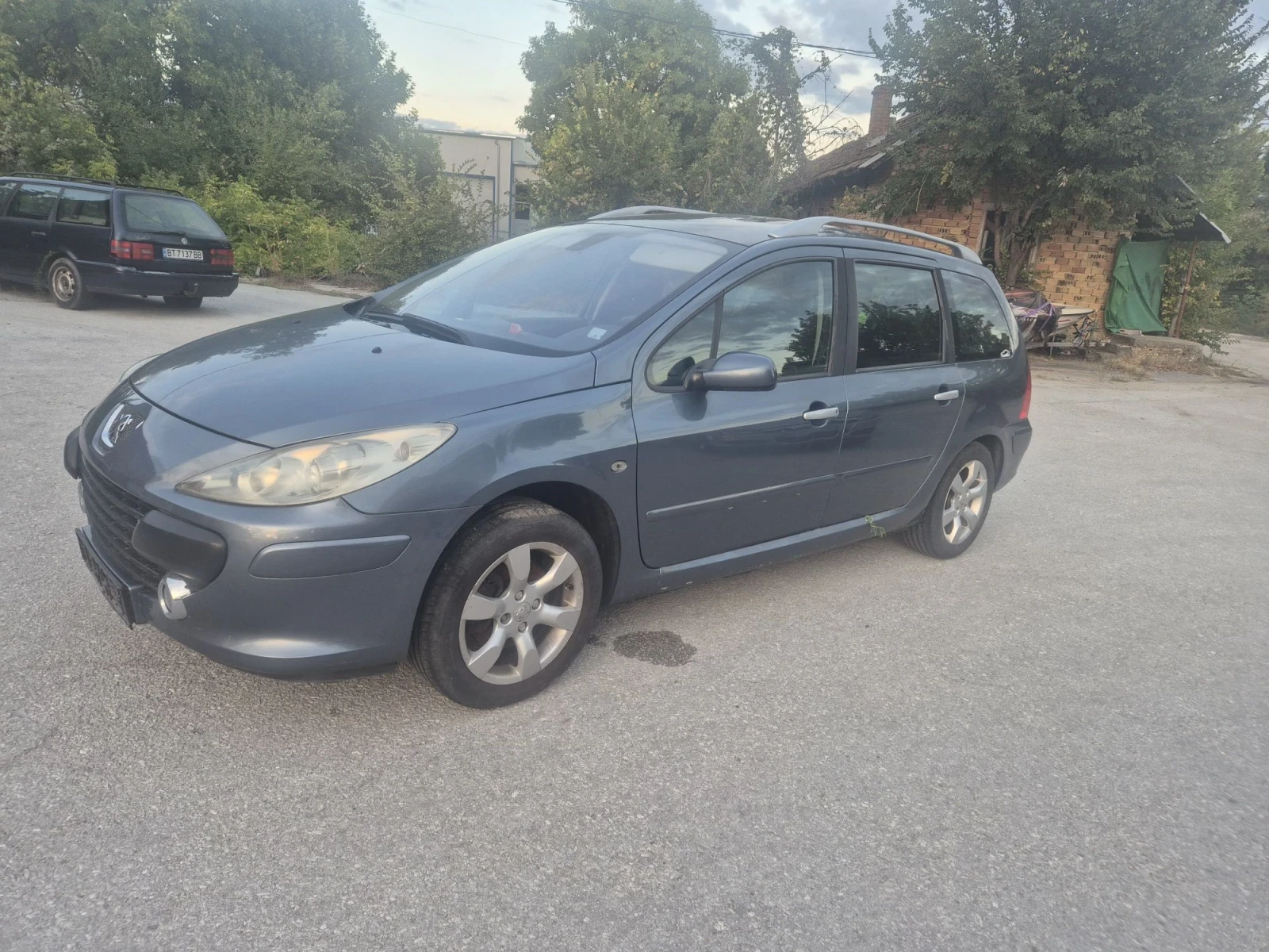 Peugeot 307 2.0 16v 140кс , снимка 2 - Автомобили и джипове - 56352621