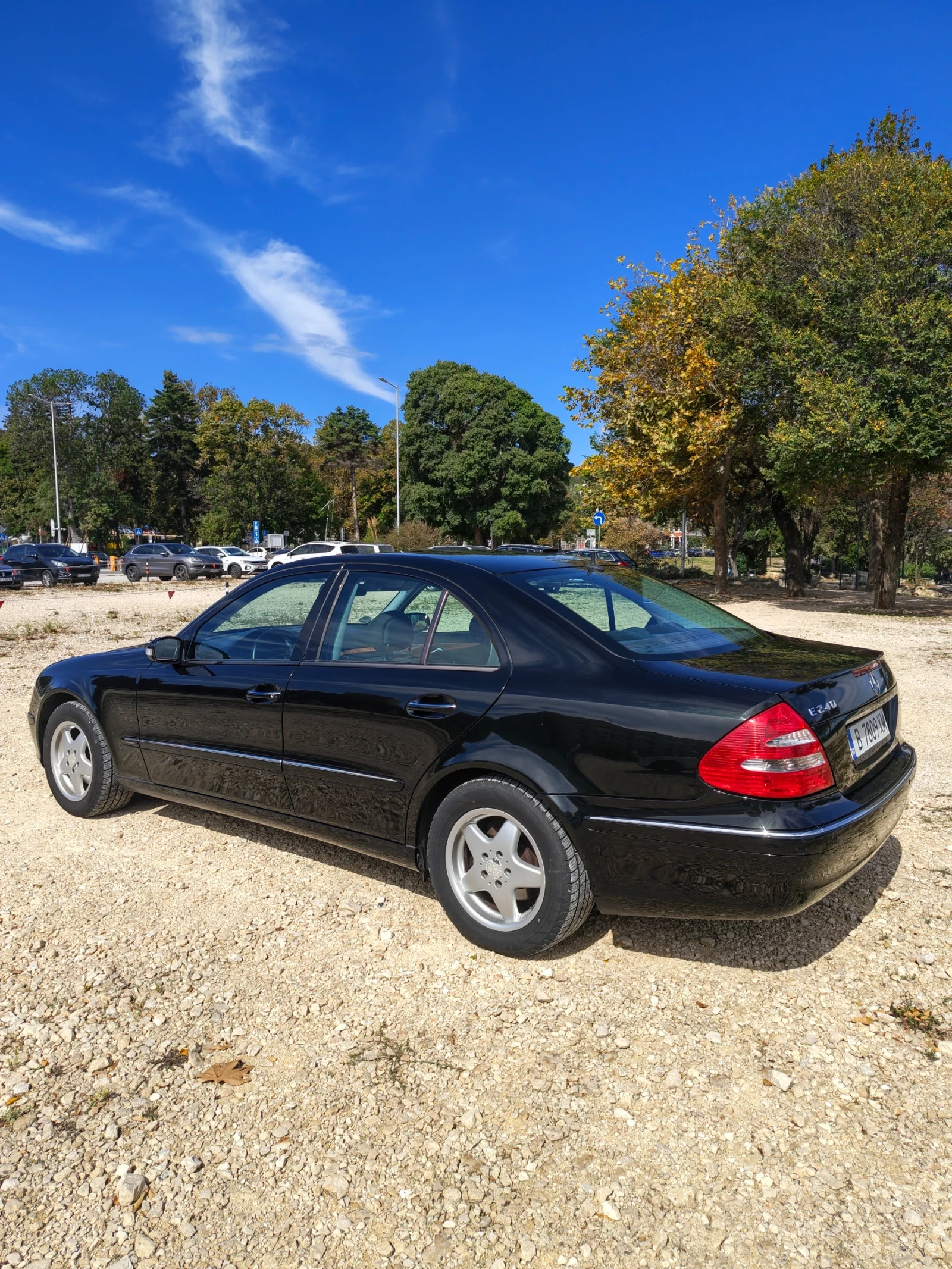 Mercedes-Benz E 240 E240, снимка 10 - Автомобили и джипове - 56331089