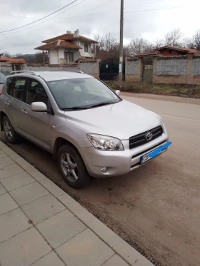 Toyota Rav4 2.2 D4D, снимка 2