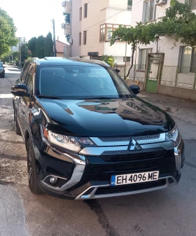 Обява за продажба на Mitsubishi Outlander 2.4SE 4X4 BRC  ~41 990 лв. - изображение 1