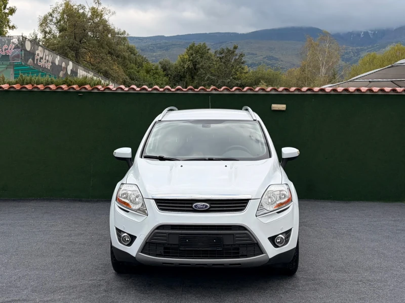 Ford Kuga 4х4 Реални километри TOP АВТОМОБИЛ, снимка 2 - Автомобили и джипове - 52011940