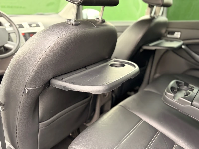 Ford Kuga 4х4 Реални километри TOP АВТОМОБИЛ, снимка 12 - Автомобили и джипове - 52011940