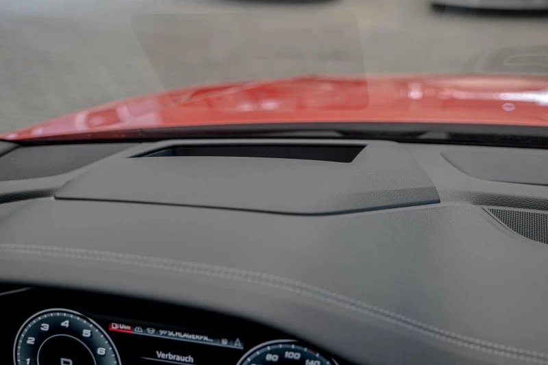 Audi SQ8 4.0TFSI/Bang&Olufsen/3D Камера/Обдухване/Дистроник, снимка 16 - Автомобили и джипове - 52792486