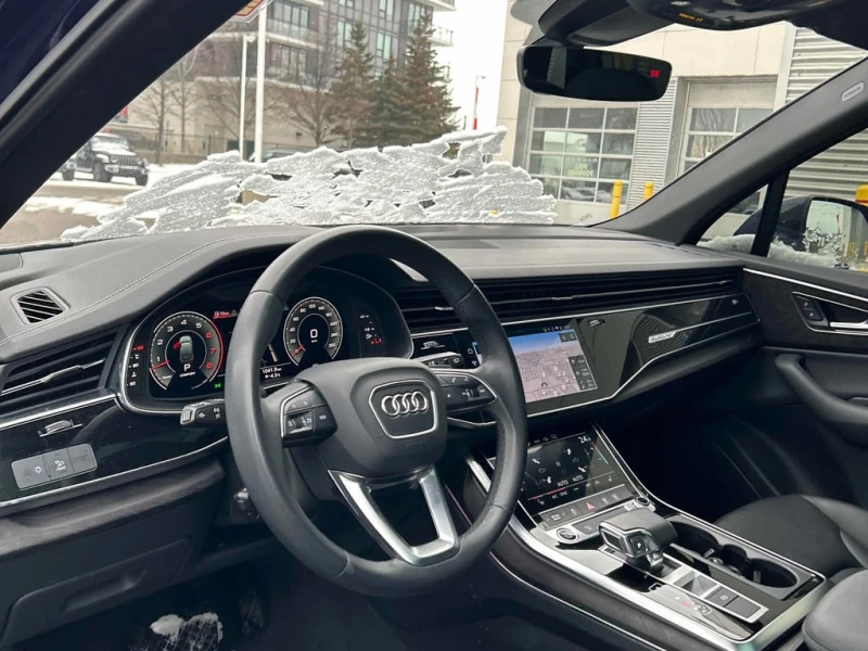 Audi Q7 * Komfort * CARFAX * БЕЗ ПЪРВОНАЧАЛНА ВНОСКА, снимка 5 - Автомобили и джипове - 52973121