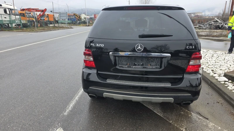 Mercedes-Benz ML 320 CDI 4 M, снимка 5 - Автомобили и джипове - 53326630