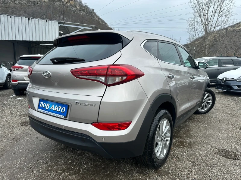 Hyundai Tucson 1.7CRDI-XPOSSIBLE-ОБСЛУЖЕН-НАВИ-КАМЕРА-ПОДГРЕВИ, снимка 5 - Автомобили и джипове - 53454152