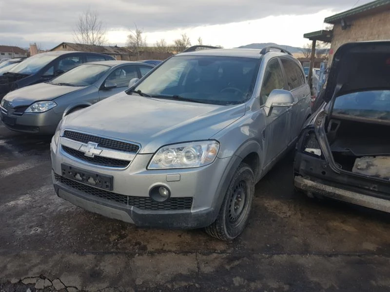 Chevrolet Captiva 3.2i.avtomat.nova., снимка 2 - Автомобили и джипове - 35782382