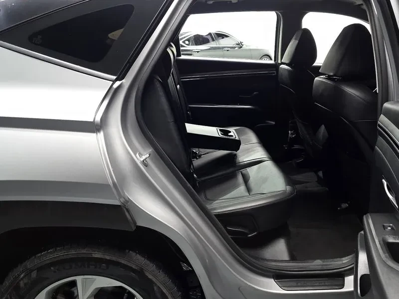 Hyundai Tucson НАВИГАЦИЯ/КАМЕРИ/4Х4, снимка 11 - Автомобили и джипове - 56425929