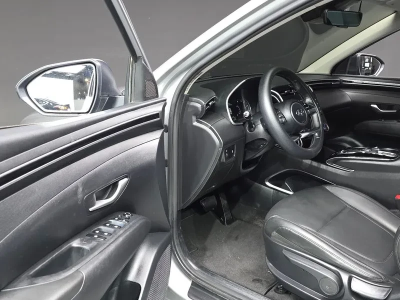 Hyundai Tucson НАВИГАЦИЯ/КАМЕРИ/4Х4, снимка 10 - Автомобили и джипове - 56425929