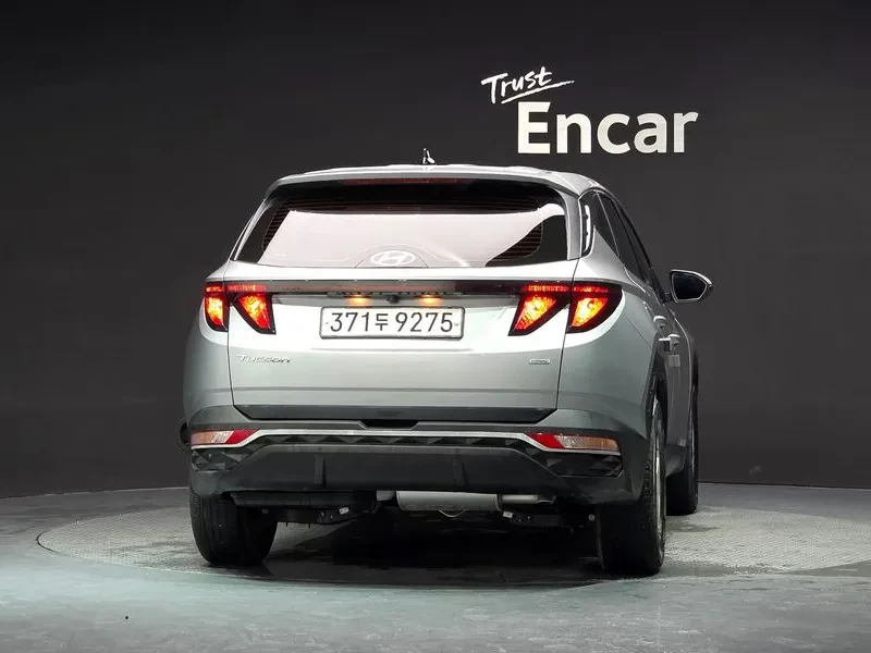 Hyundai Tucson НАВИГАЦИЯ/КАМЕРИ/4Х4, снимка 4 - Автомобили и джипове - 56425929