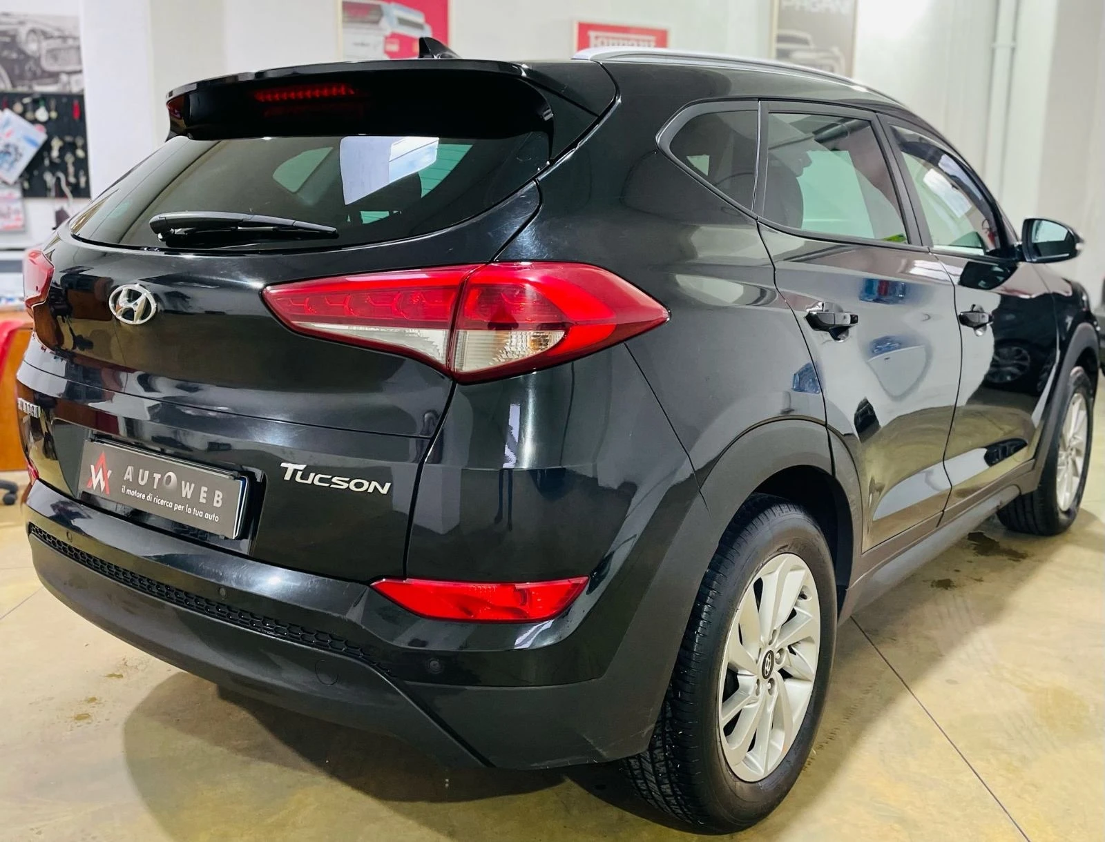 Hyundai Tucson 1.7crdi - изображение 6