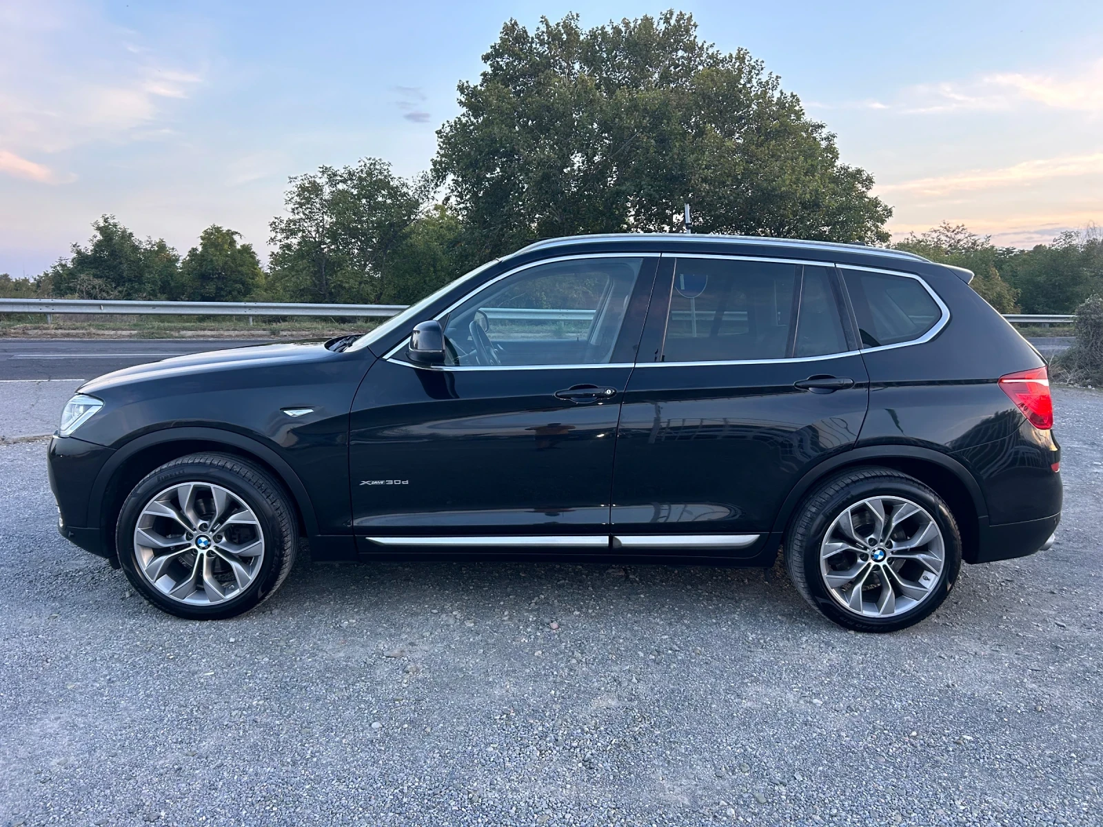 BMW X3 X-LINE 3.0 XDRIVE  * ЕВРО6* / DISTRONIC / PANORAMA - изображение 8