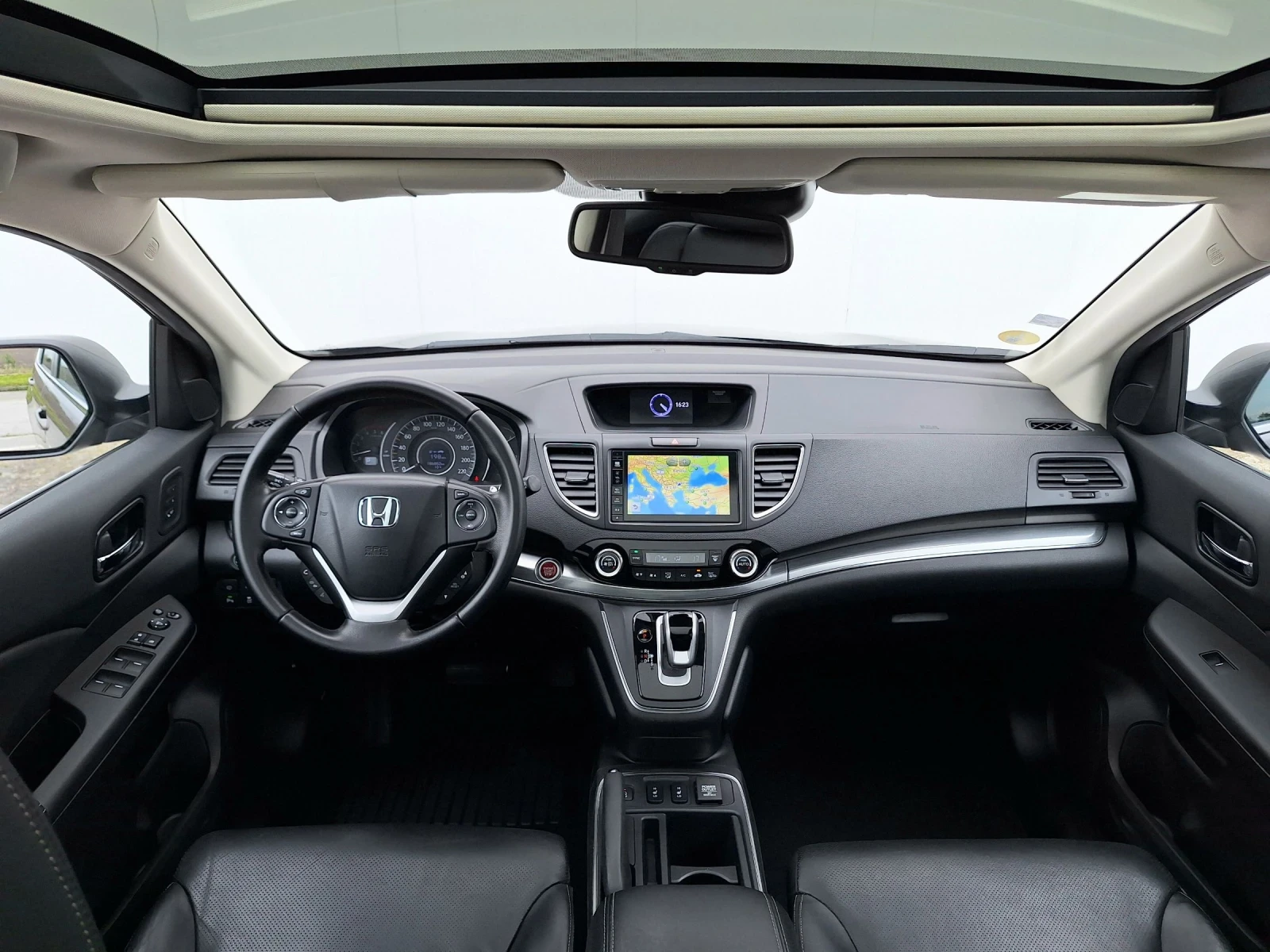 Honda Cr-v EXECUTIVE  1.6 i-DTEC 4х4 ПЪЛНА СЕРВИЗНА ИСТОРИЯ - изображение 8