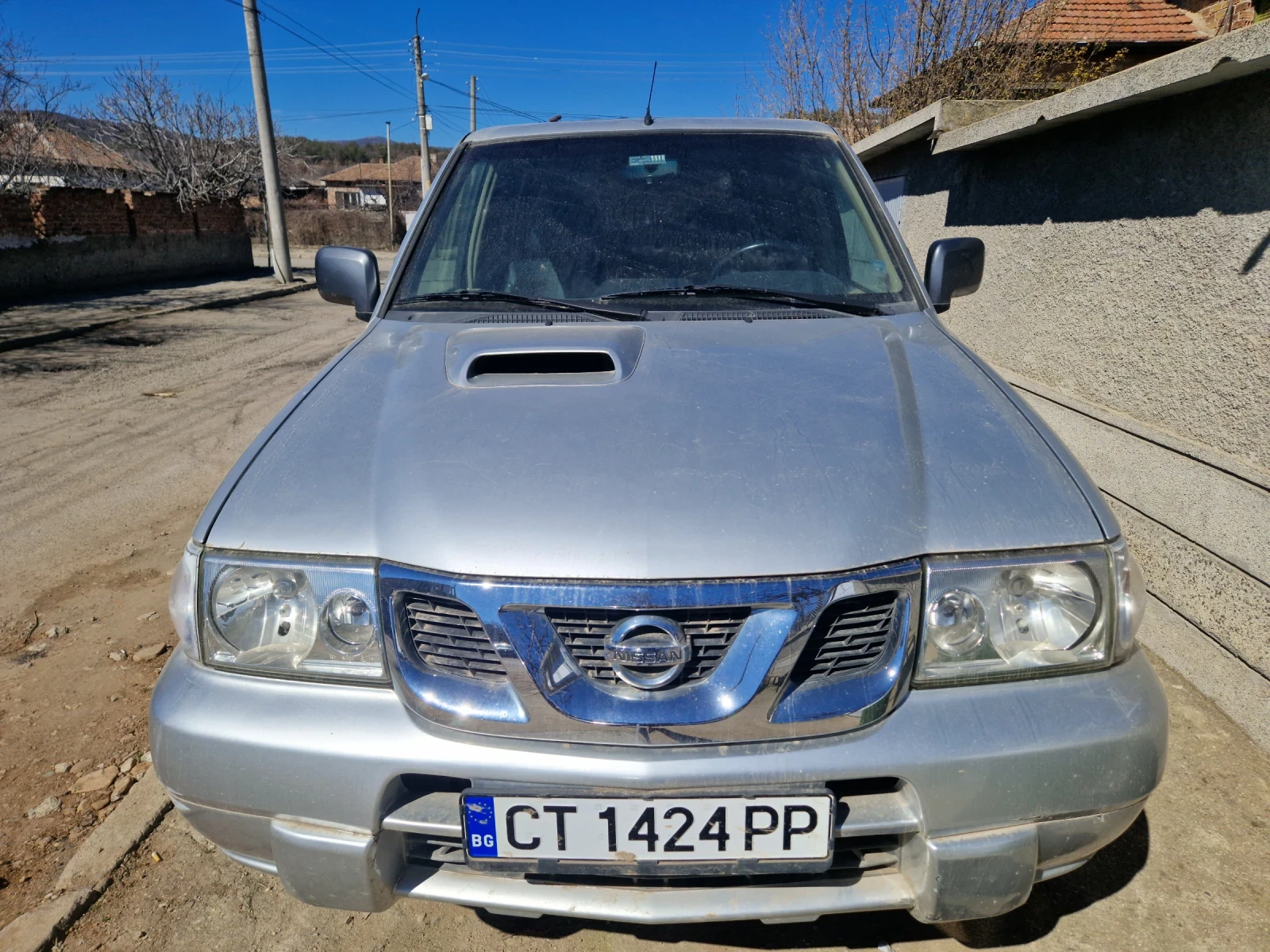 Nissan Terrano  - изображение 8