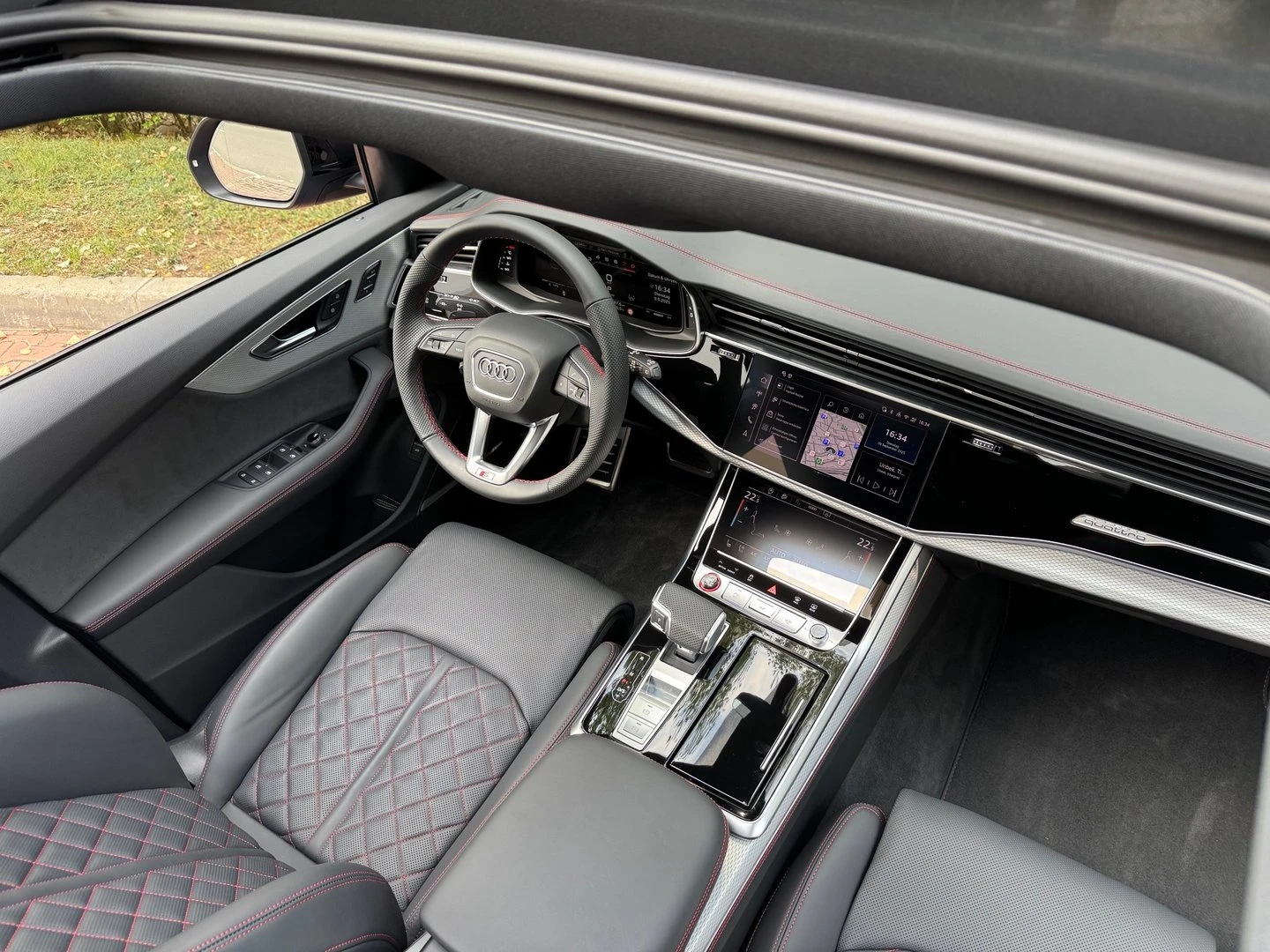 Audi SQ8 TFSI quattro | Mobile.bg � ����������� 12