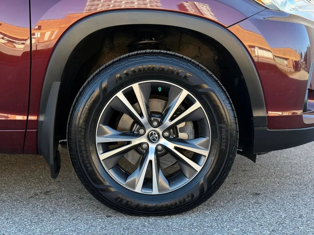 Toyota Highlander * AWD 4dr LE * CARFAX * БЕЗ ПЪРВОНАЧАЛНА ВНОСКА - изображение 7