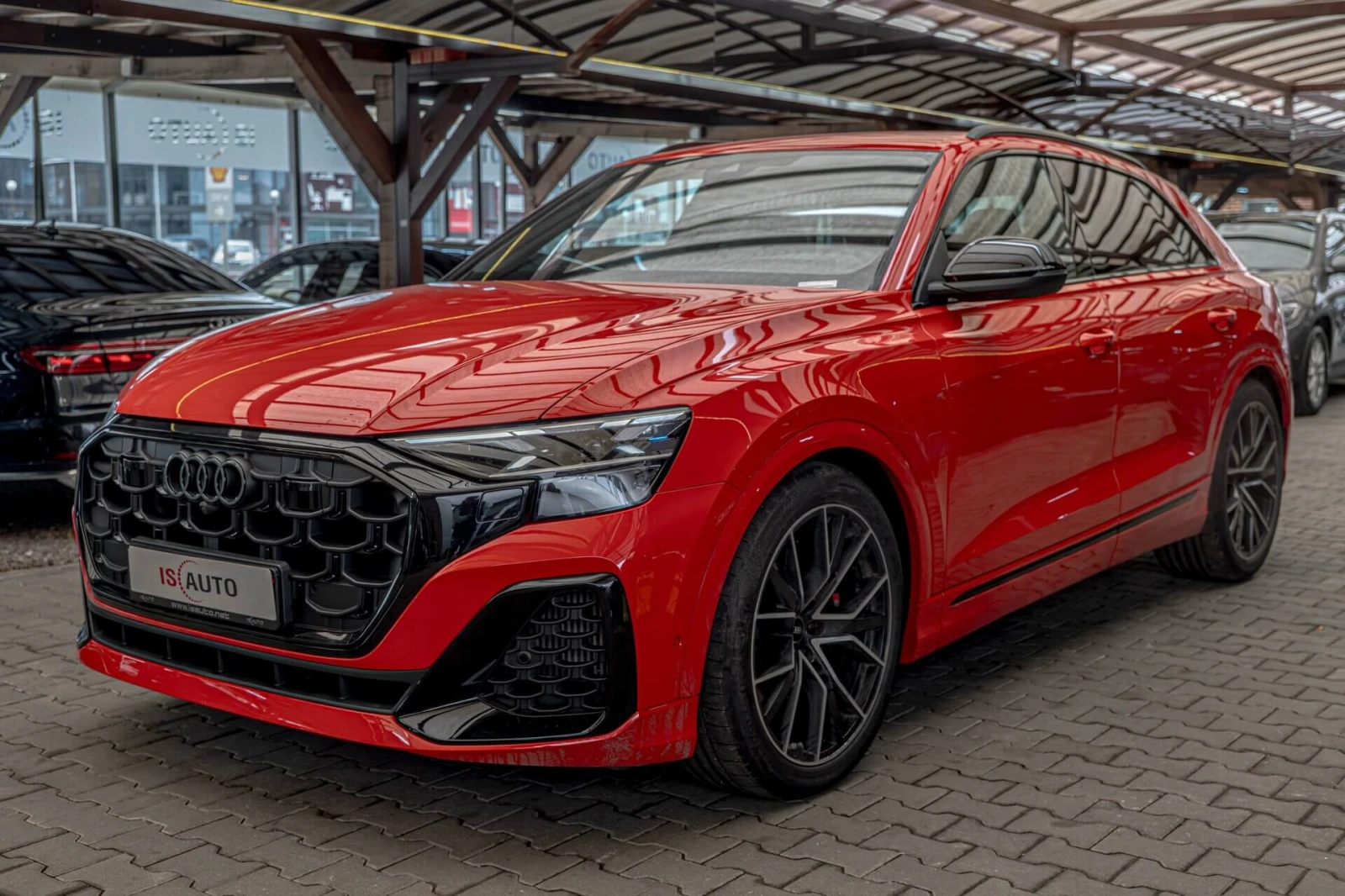 Audi SQ8 4.0TFSI/Bang&Olufsen/3D Камера/Обдухване/Дистроник - изображение 3