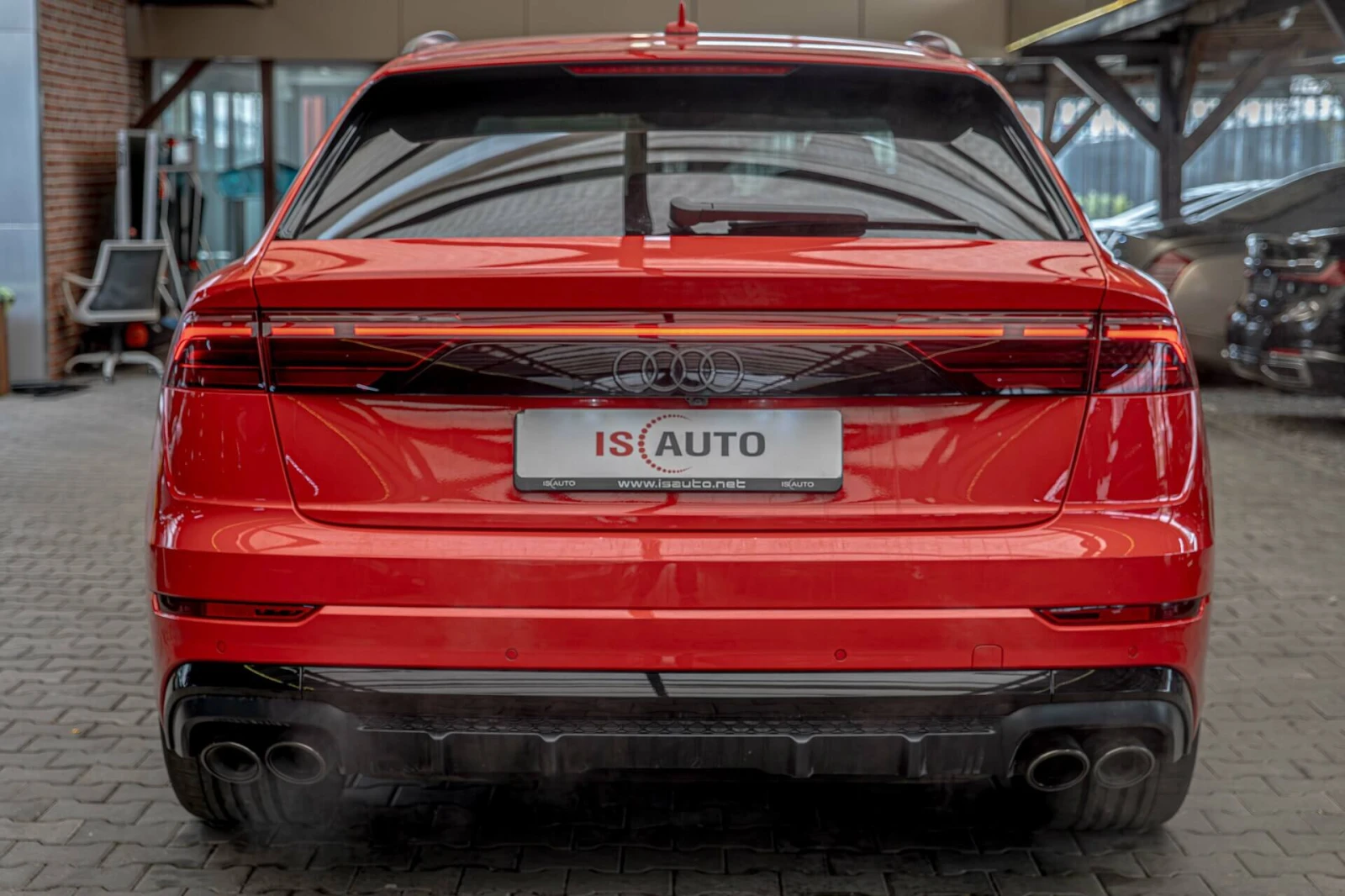 Audi SQ8 4.0TFSI/Bang&Olufsen/3D Камера/Обдухване/Дистроник - изображение 4