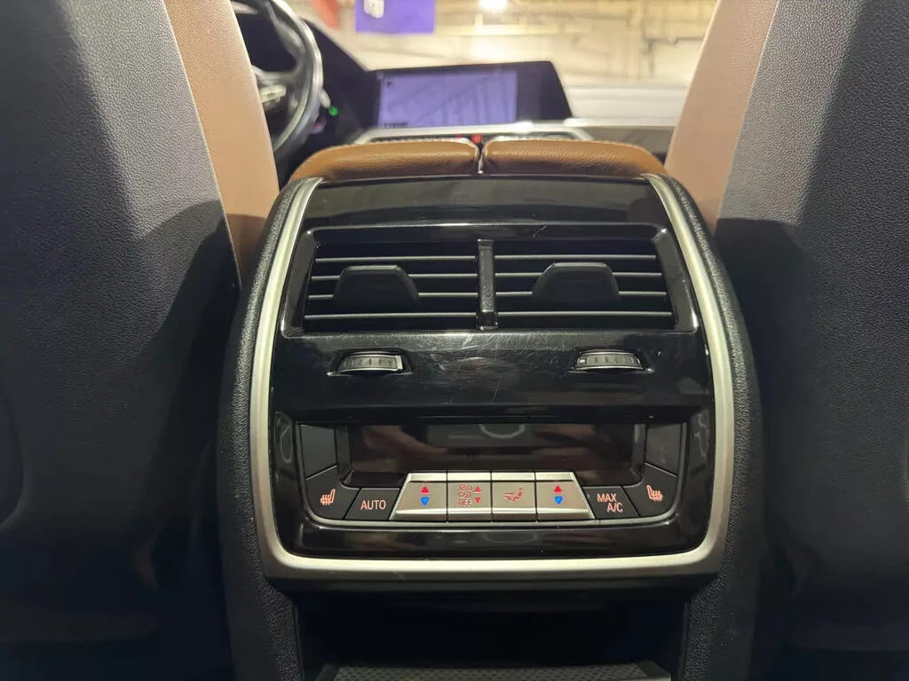 BMW X5 xDrive* 40i* ����������* (���� �� ��) | Mobile.bg � ����������� 17