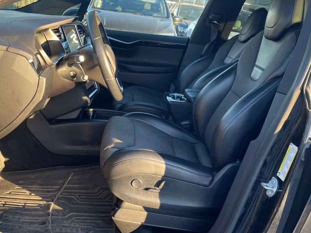 Tesla Model X * AWD * ПАНО* ПОДГРЕВ* KEYLESS* , снимка 5 - Автомобили и джипове - 54170850