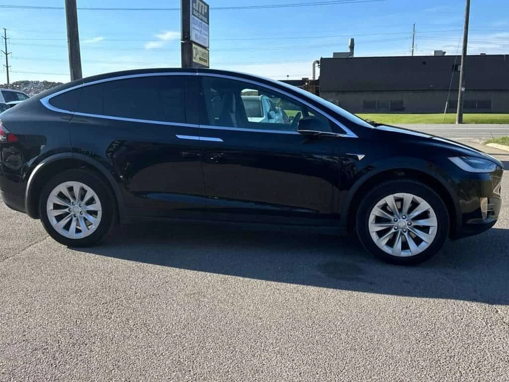 Tesla Model X * AWD * ПАНО* ПОДГРЕВ* KEYLESS* , снимка 3 - Автомобили и джипове - 54170850