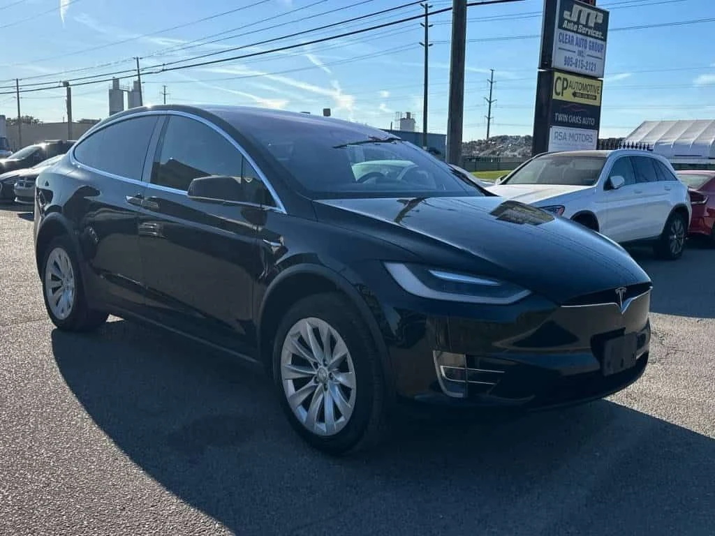 Tesla Model X * AWD * ПАНО* ПОДГРЕВ* KEYLESS* , снимка 11 - Автомобили и джипове - 54170850