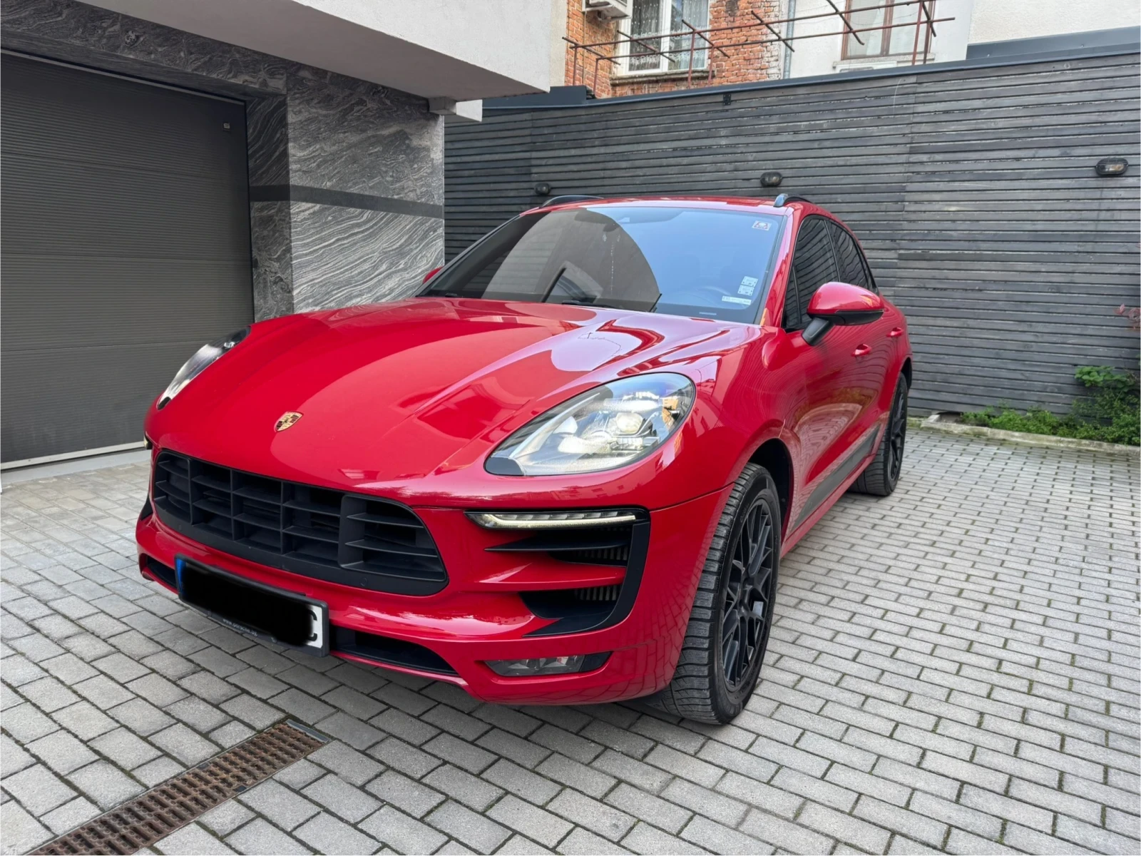 Porsche Macan GTS * N1
