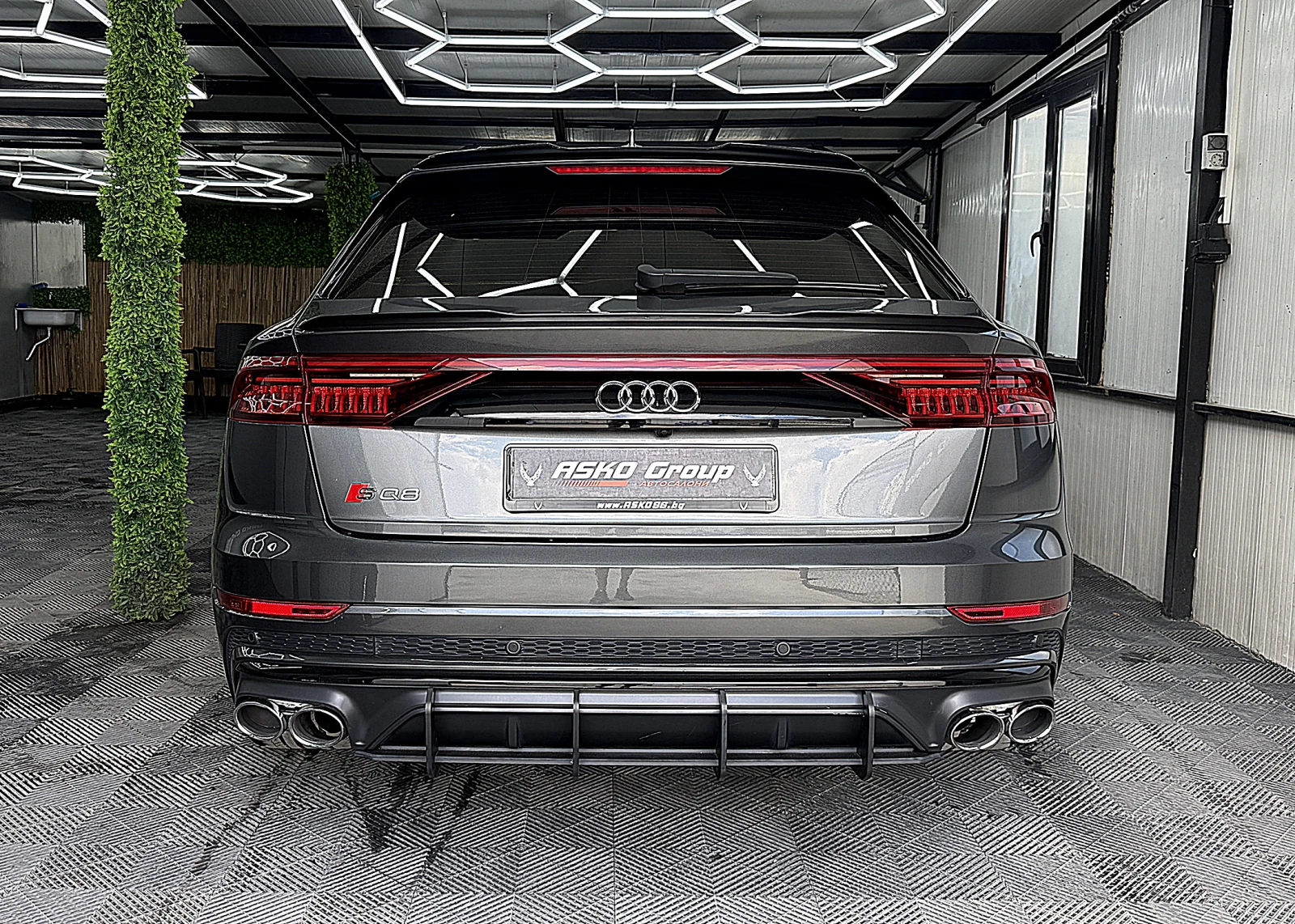 Audi SQ8  Bang&Olufsen/3D-Kamera/MATRIX/СОБСТВЕН ЛИЗИНГ, снимка 5 - Автомобили и джипове - 54938977