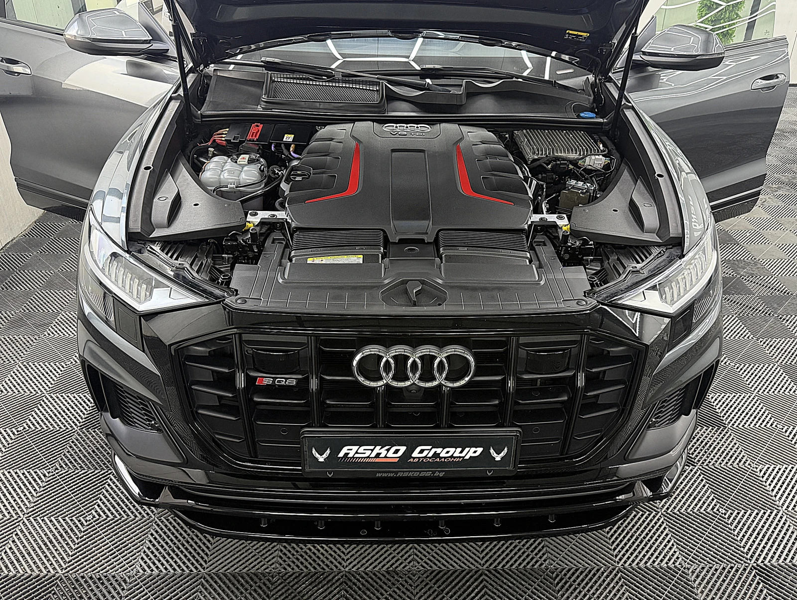 Audi SQ8  Bang&Olufsen/3D-Kamera/MATRIX/СОБСТВЕН ЛИЗИНГ, снимка 17 - Автомобили и джипове - 54938977