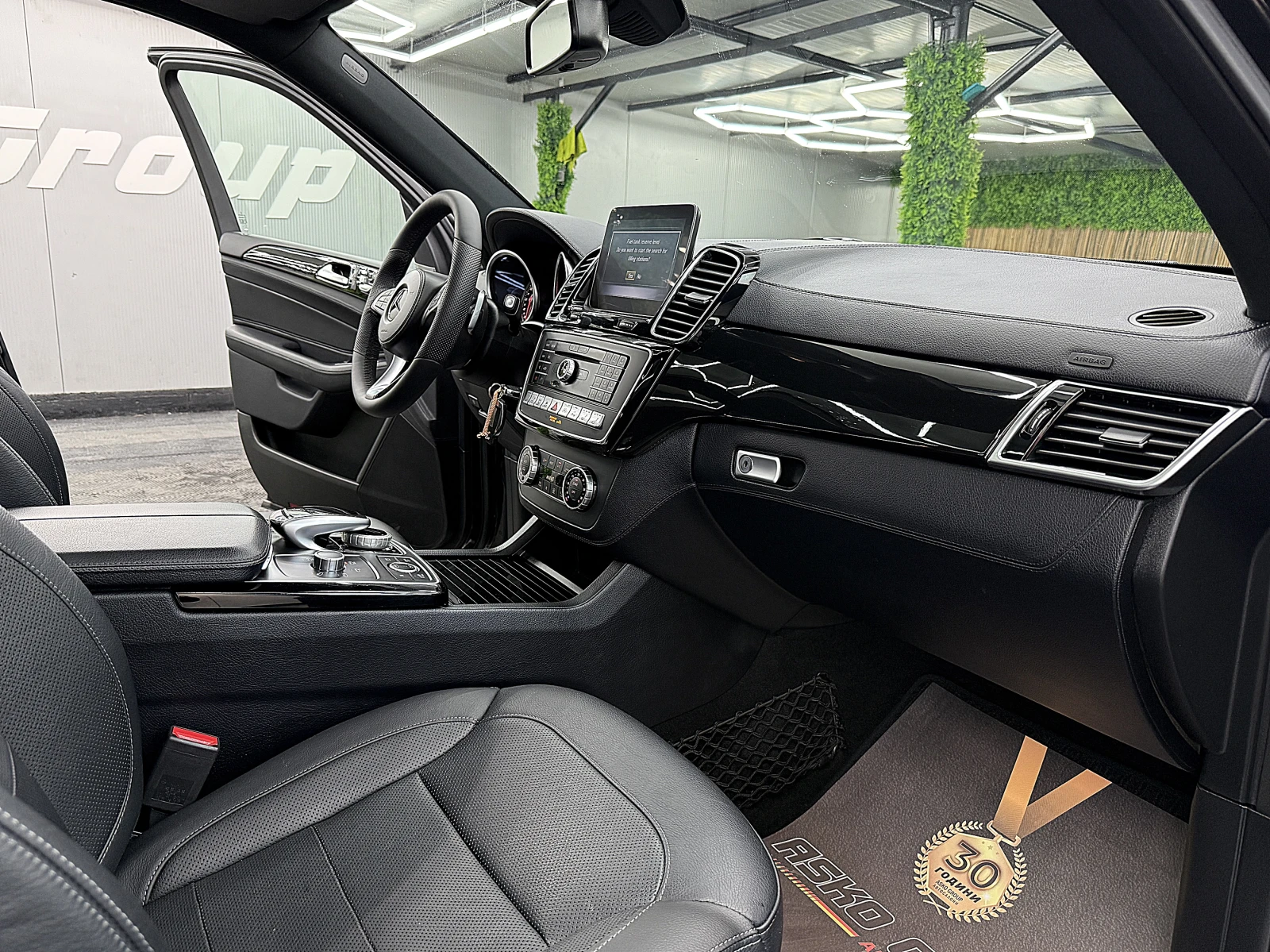 Mercedes-Benz GLS 350 AMG/7-MESTA/PANORAMA/360-kamera/ГЕРМАНИЯ ЛИЗИНГ, снимка 11 - Автомобили и джипове - 55027166