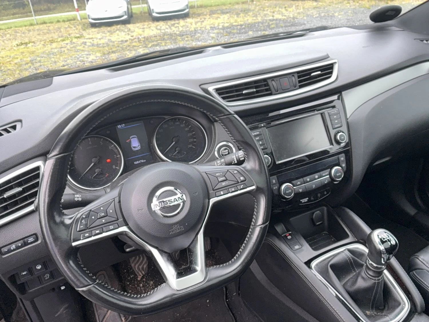 Nissan Qashqai Acenta 1.3 Бензин, снимка 6 - Автомобили и джипове - 56113758