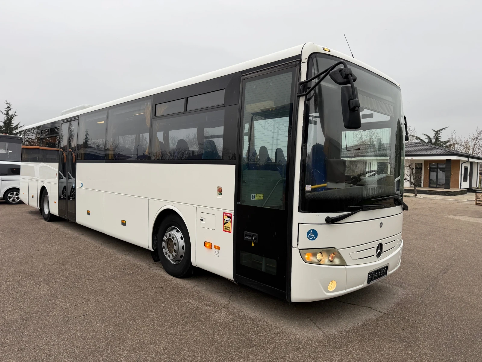 Mercedes-Benz Intouro O 560 ME H KLIMA 61+ 1�����, 23����� | Mobile.bg � ����������� 1