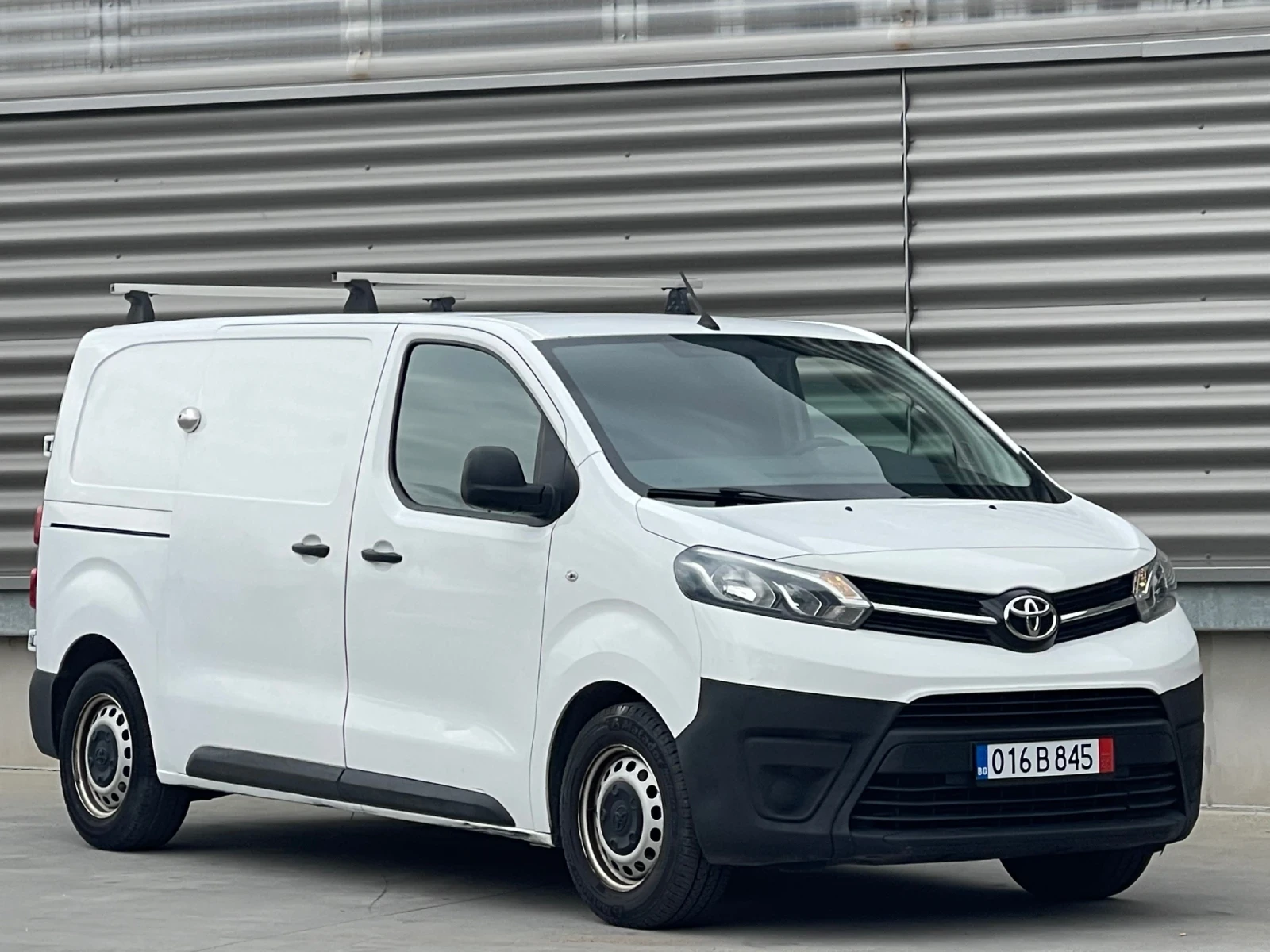 Toyota Proace 1.5 TURBO DIESEL 120 К.С. 2019 Г. 2 КЛЮЧА ЕВРО 6 | Auto.bg — изображение 1