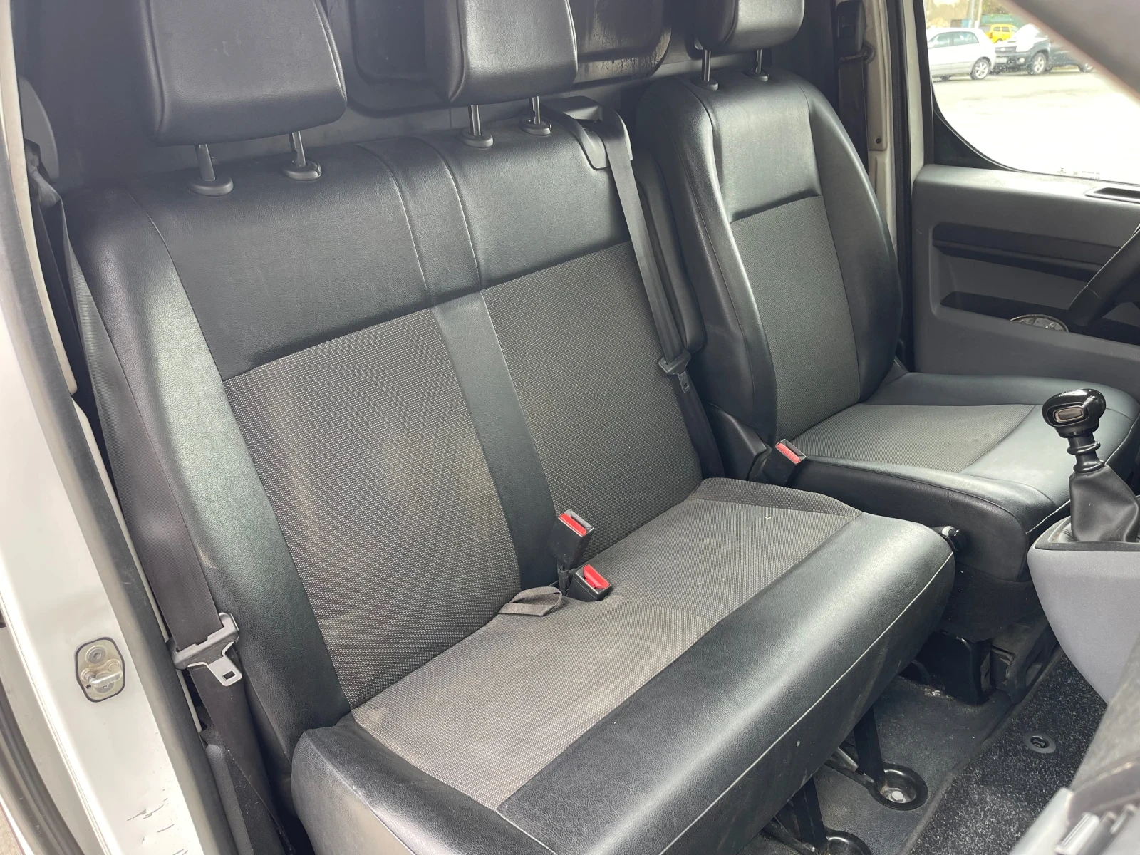 Toyota Proace 1.5 TURBO DIESEL 120 К.С. 2019 Г. 2 КЛЮЧА ЕВРО 6, снимка 12 - Бусове и автобуси - 54084864