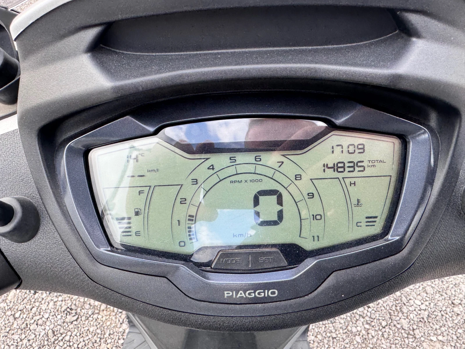 Piaggio Beverly 300hpe, ABS-ASR, 2021год., снимка 11 - Мотоциклети и мототехника - 53933629