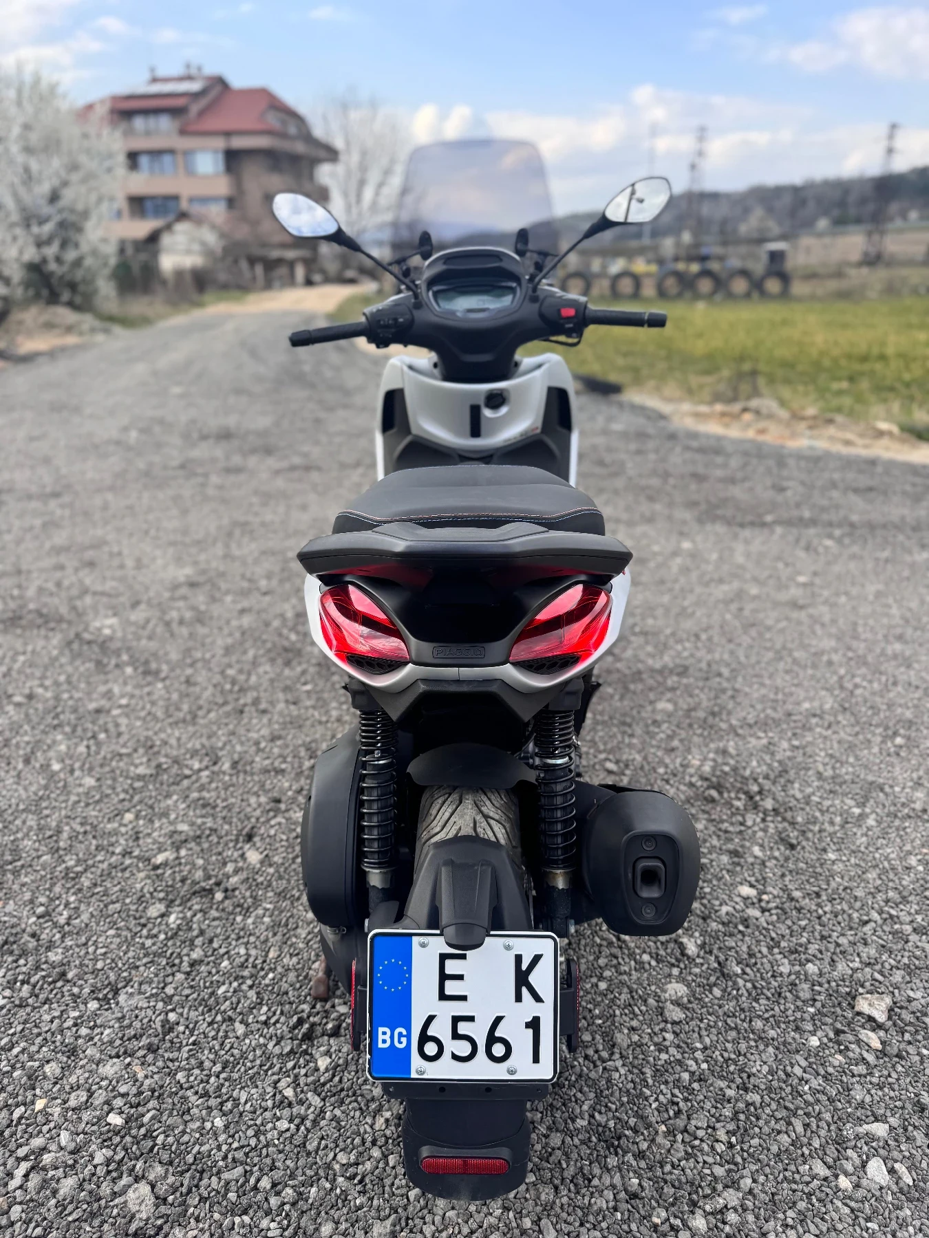 Piaggio Beverly 300hpe, ABS-ASR, 2021год., снимка 5 - Мотоциклети и мототехника - 53933629