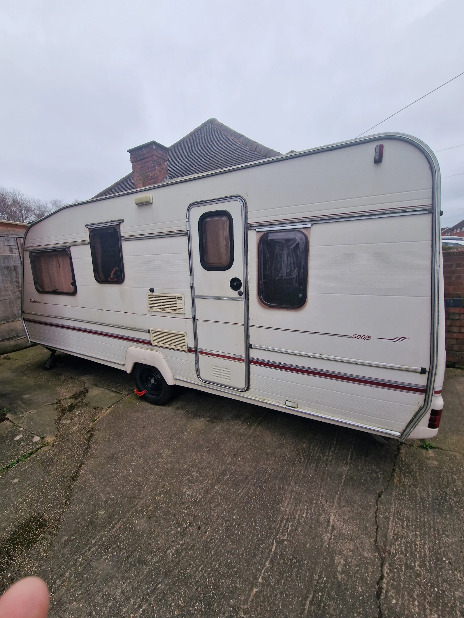 Каравана Bailey Beachcomber, снимка 2 - Каравани и кемпери - 53746082