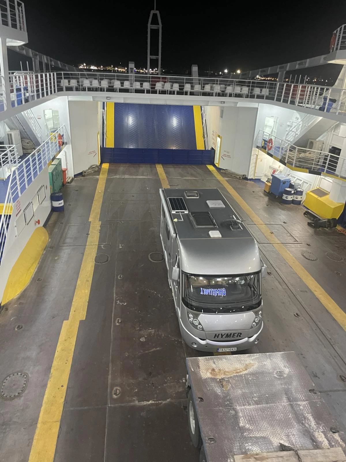 Кемпер HYMER / ERIBA B 528 CL, снимка 6 - Каравани и кемпери - 54031517