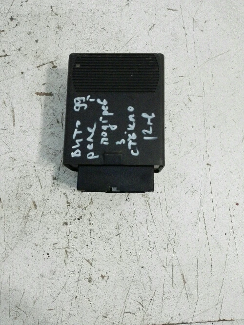 Реле подгрев задно стъкло Мерцедес Вито