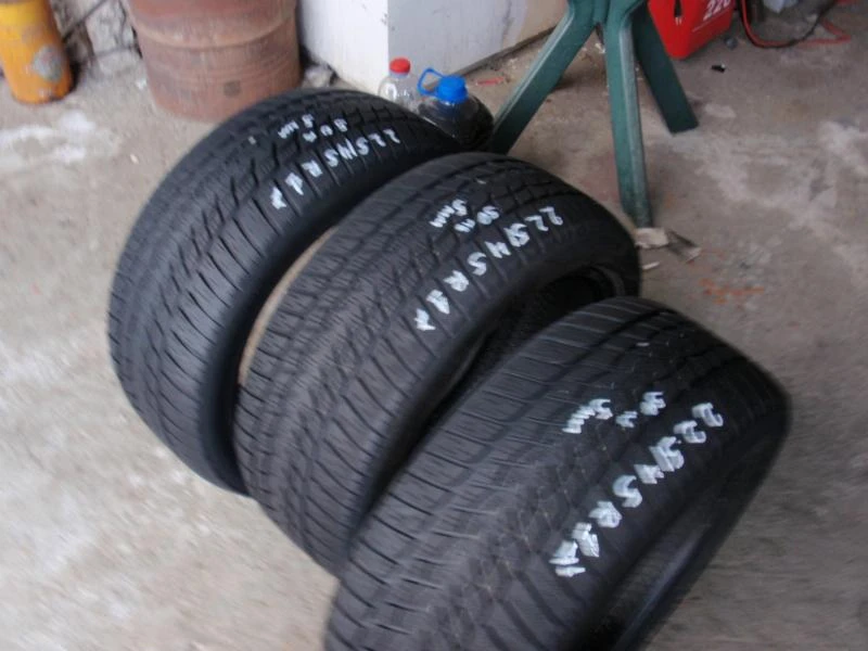 Гуми Всесезонни 225/45R17, снимка 6 - Гуми и джанти - 7898607