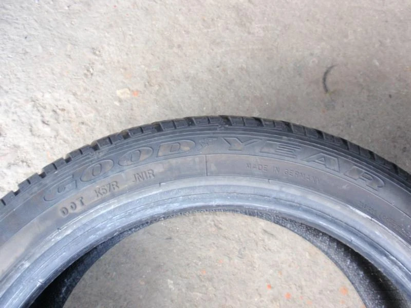 Гуми Всесезонни 225/45R17, снимка 7 - Гуми и джанти - 7898607