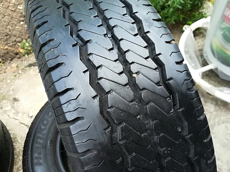 Гуми Летни 215/75R16, снимка 2 - Гуми и джанти - 21761386