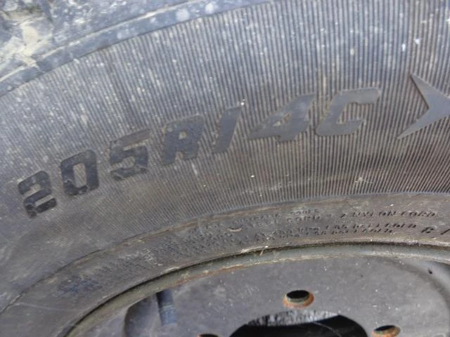 Гуми Всесезонни 205/70R14, снимка 5 - Гуми и джанти - 22350844