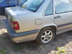 Volvo 850 2.4 i  НА ЧАСТИ, снимка 4