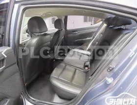 Hyundai Elantra, снимка 8