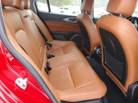 Alfa Romeo Giulia * Q4* AWD* КОЖА* ПОДГРЕВ* ПАМЕТ* LED*  | Auto.bg — изображение 10