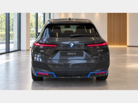 ����� �� �������� �� BMW iX 40 Sport | 360  | Comfort Access | 4-Zone Climate